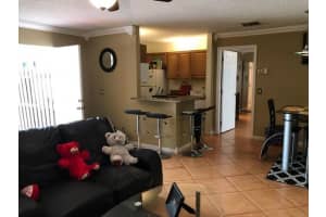 36 N Crossings Cir, Boynton Beach, FL 33435, Sold 10/06/20