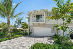446 NE Wavecrest Way, Boca Raton, FL 33432, Sold 09/15/20