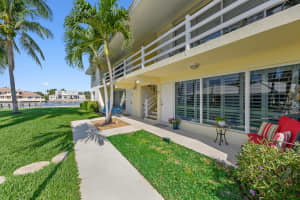 1920 S Ocean Blvd APT 11, Delray Beach, FL 33483, Sold 10/09/20