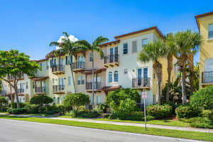 52 Via Floresta Dr, Boca Raton, FL 33487, Sold 10/16/20