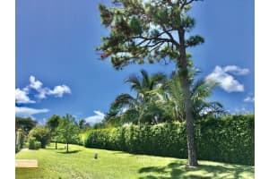 23 Ridge Pointe Dr, Boynton Beach, FL 33435, Sold 11/16/20