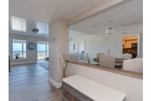 555 SE 6th Ave, Delray Beach, FL 33483, Sold 09/30/20