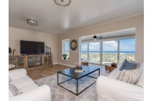 555 SE 6th Ave, Delray Beach, FL 33483, Sold 09/30/20