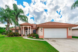 114 Pepper Tree Cres, Royal Palm Beach, FL 33411, Sold 12/31/20