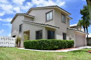 6057 Strawberry Lakes Cir, Lake Worth, FL 33463, Sold 10/22/20