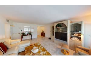2545 S Ocean Blvd, Palm Beach, FL 33480, Sold 04/01/21