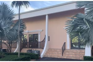 3589 S Ocean Blvd l32, South Palm Beach, FL 33480, Sold 11/13/20