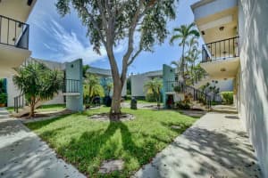 502 Osprey Dr, Delray Beach, FL 33444, Sold 10/03/20