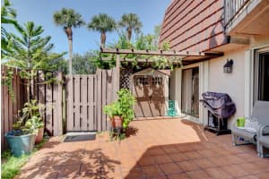 8543 Boca Rio Dr, Boca Raton, FL 33433, Sold 10/14/20