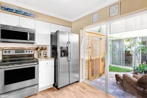 129 Lehane Terrace, North Palm Beach, FL 33408, Sold 11/05/20