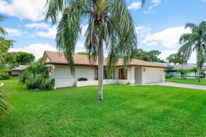 101 Sherwood Dr, Royal Palm Beach, FL 33411, Sold 10/05/20