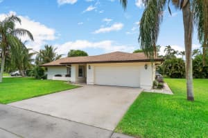 101 Sherwood Dr, Royal Palm Beach, FL 33411, Sold 10/05/20