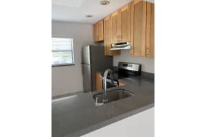 6820 Palmetto Cir S, Boca Raton, FL 33433, Sold 09/18/20