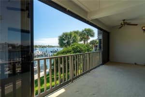 MLS# R10645909, Vero Beach, Florida 32963