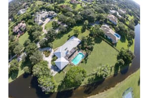 7925 Steeplechase Dr, Palm Beach Gardens, FL 33418, Sold 09/15/20