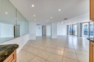 4200 N Ocean Dr, Singer Island, FL 33404, Sold 12/10/20