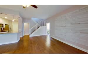 15 Oakland Ct, Jupiter, FL 33469, Sold 09/18/20