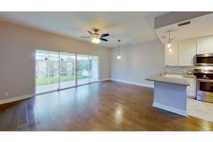 15 Oakland Ct, Jupiter, FL 33469, Sold 09/18/20