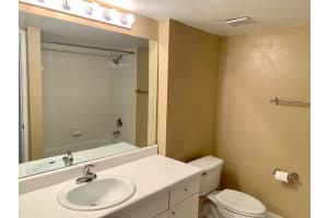 2600 S University Dr, Davie, FL 33328, Sold 08/28/20