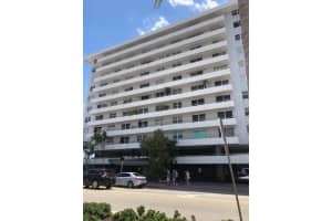 465 Ocean Dr, Miami Beach, FL 33139, Sold 07/16/21
