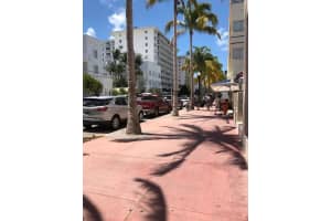 465 Ocean Dr, Miami Beach, FL 33139, Sold 07/16/21