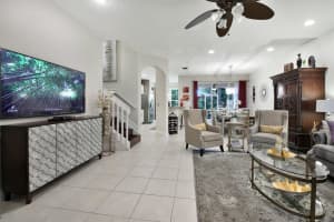 107 Las Brisas Cir, Hypoluxo, FL 33462, Sold 09/30/20