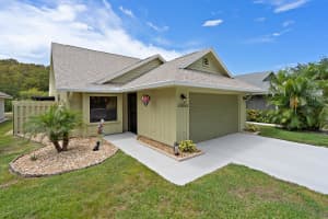 13082 SE Crooked Stick Ln, Hobe Sound, FL 33455, Sold 09/29/20