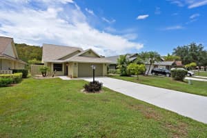 13082 SE Crooked Stick Ln, Hobe Sound, FL 33455, Sold 09/29/20