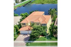 9673 Campi Dr, Lake Worth, FL 33467, Sold 10/02/20
