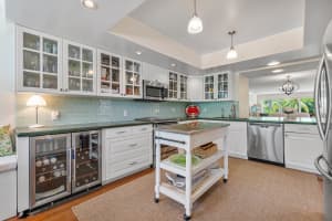 2335 S Ocean Blvd, Palm Beach, FL 33480, Sold 12/20/20