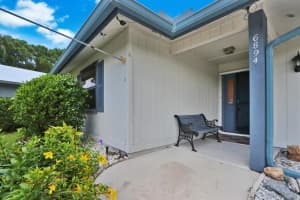 6894 SE Raintree Ave, Stuart, FL 34997, Sold 10/16/20