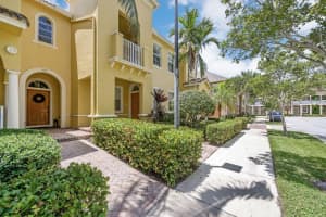 108 W Pigeon Plum Dr, Jupiter, FL 33458, Sold 09/22/20