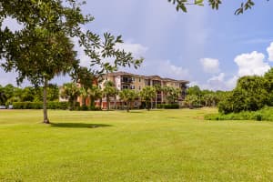 4190 Gator Greens Way, Fort Pierce, FL 34982, Sold 11/12/20