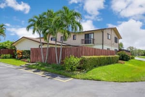 4215 Landar Dr N, Lake Worth, FL 33463, Sold 10/08/20