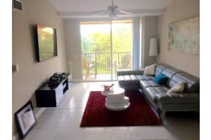 619 Villa Cir, Boynton Beach, FL 33435, Sold 09/17/20