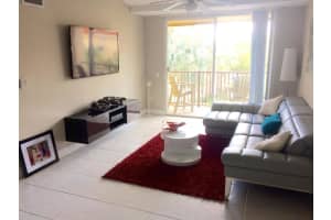 619 Villa Cir, Boynton Beach, FL 33435, Sold 09/17/20