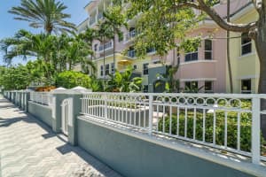 2051 SE 3rd St, Deerfield Beach, FL 33441, Sold 12/17/20