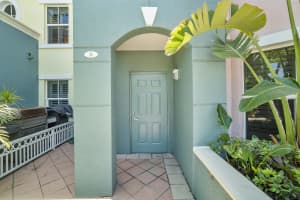 2051 SE 3rd St, Deerfield Beach, FL 33441, Sold 12/17/20