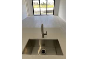 Brooks Ln, Delray Beach, FL 33483, Sold 09/30/20