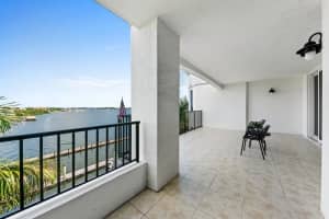 2700 N Federal Hwy, Boynton Beach, FL 33435, Sold 12/21/20