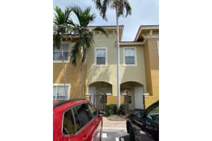 173 Lake Monterey Cir, Boynton Beach, FL 33426, Sold 09/30/20