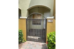 173 Lake Monterey Cir, Boynton Beach, FL 33426, Sold 09/30/20