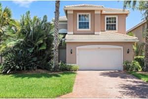 MLS# R10647428, Vero Beach, Florida 32962