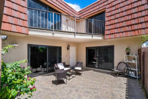 8576 Boca Rio Dr, Boca Raton, FL 33433, Sold 09/21/20