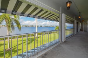 2160 Ibis Isle Rd, Palm Beach, FL 33480, Sold 11/18/20