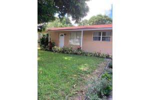 420 NW 41st St, Pompano Beach, FL 33064, Sold 01/27/21