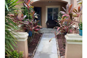 6307 Sandy Bank Terrace, Riviera Beach, FL 33407, Sold 10/08/20