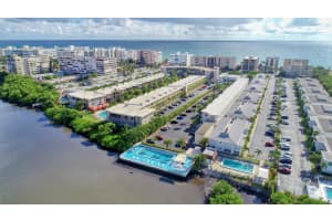 4201 S Ocean Blvd APT M5, South Palm Beach, FL 33480, Sold 02/26/21