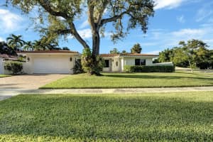 701 W Royal Palm Rd, Boca Raton, FL 33486, Sold 09/28/20