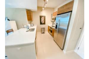 480 Hibiscus St, West Palm Beach, FL 33401, Sold 03/25/21